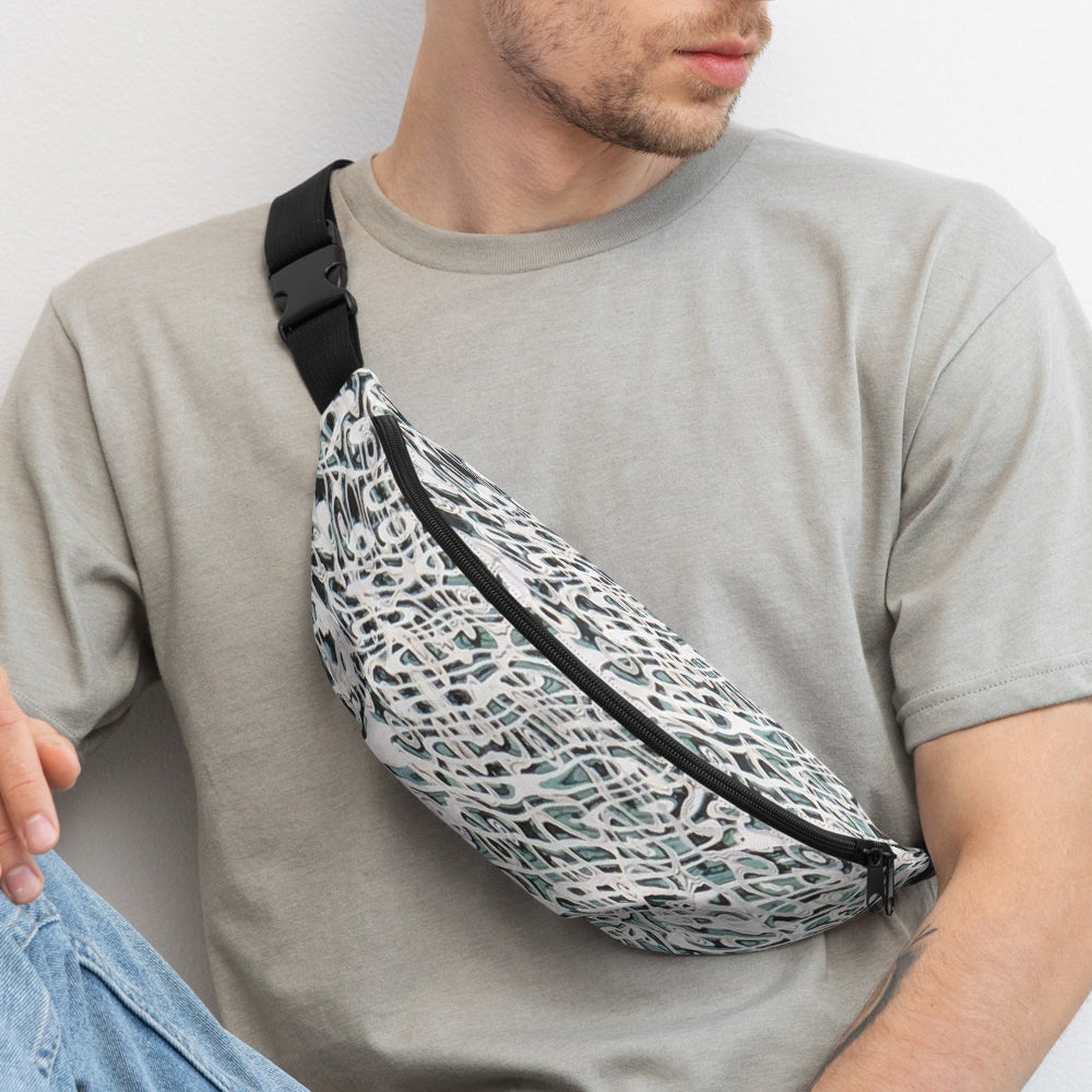 301 E NORTH WATER CROSSBODY BAG