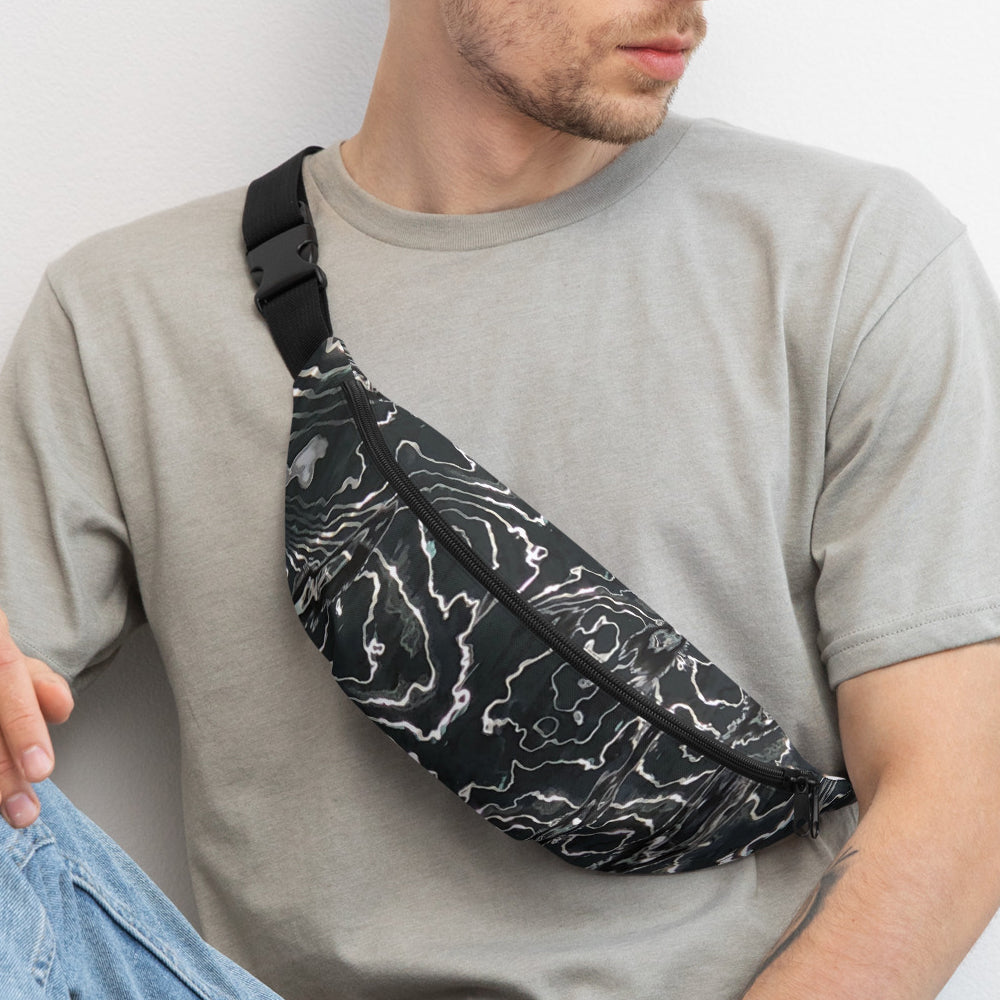 321 N CLARK I CROSSBODY BAG