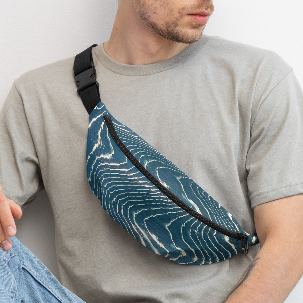 333 W WOLFPOINT CROSSBODY